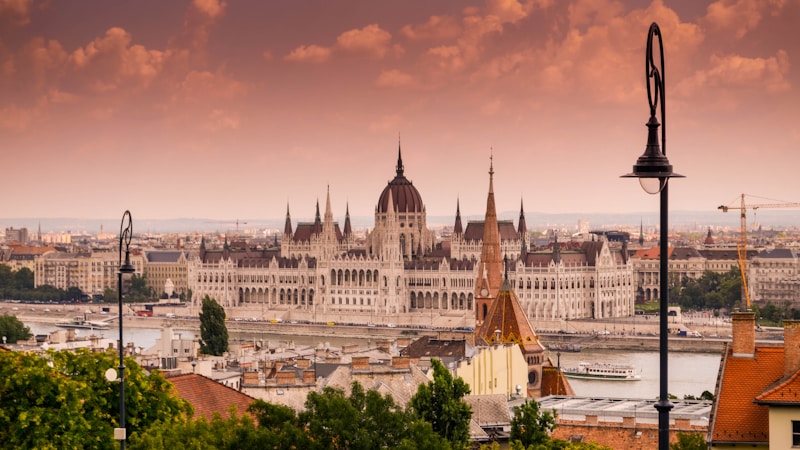 Best Time to Visit Hungary: Seasonal Travel Guide